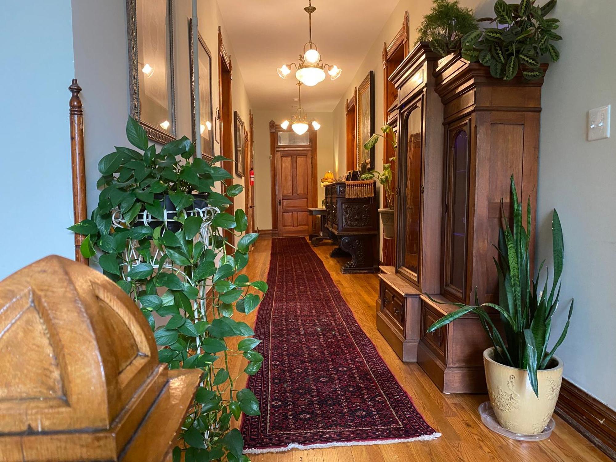 Vineyard Mansion B&B Saint Joseph Exterior foto